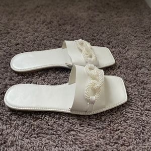White flats